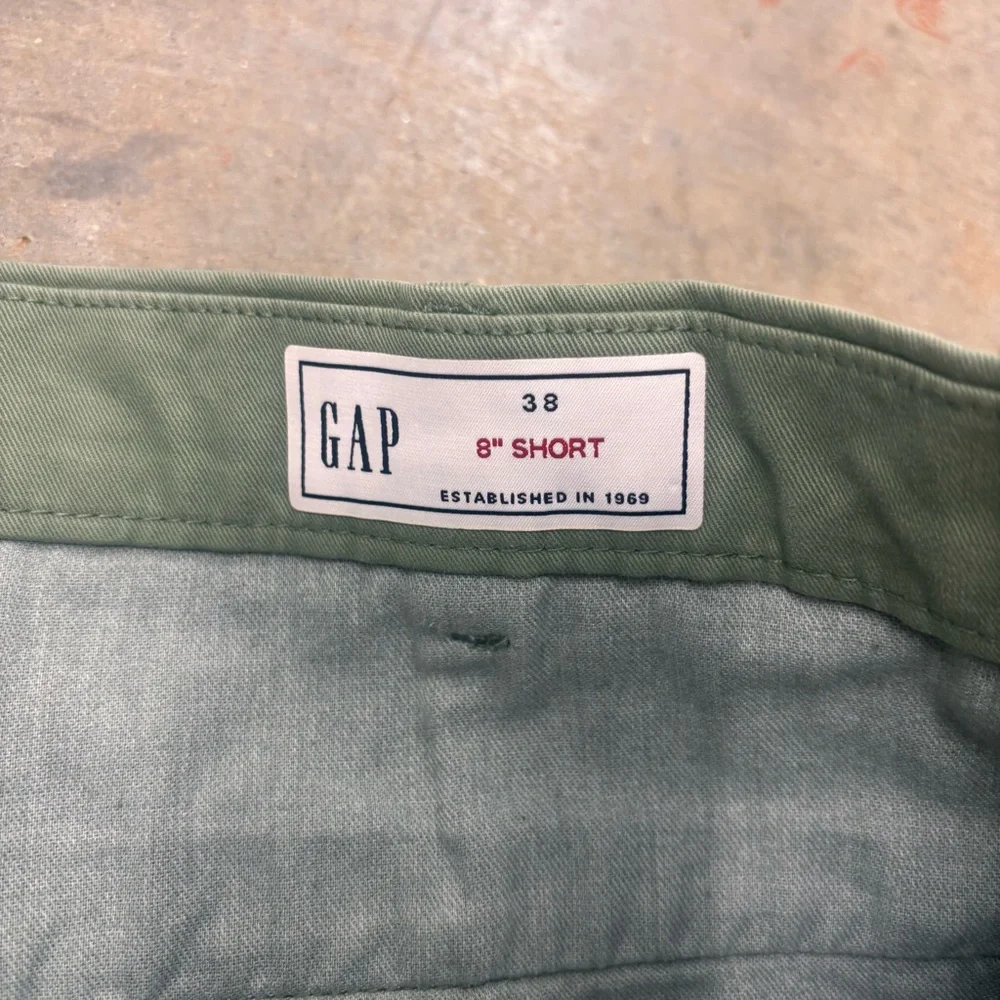 Gap Men’s 8" Essential Modern Chino Shorts Bundle Mens 38 Gray Navy Olive - Picture 6 of 13